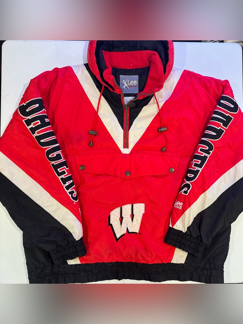 Vintage 90’s Lee Sport Wisconsin Badgers pullover jacket size XL NCAA